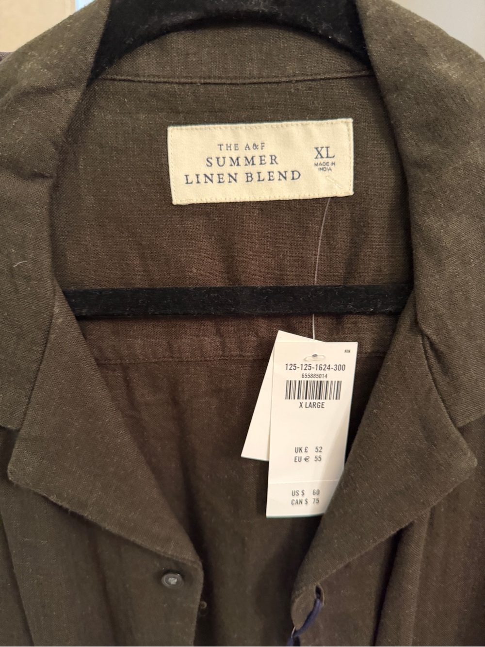 Abercrombie & Fitch Olive Linen-Blend button shirt. Brand new with tags.